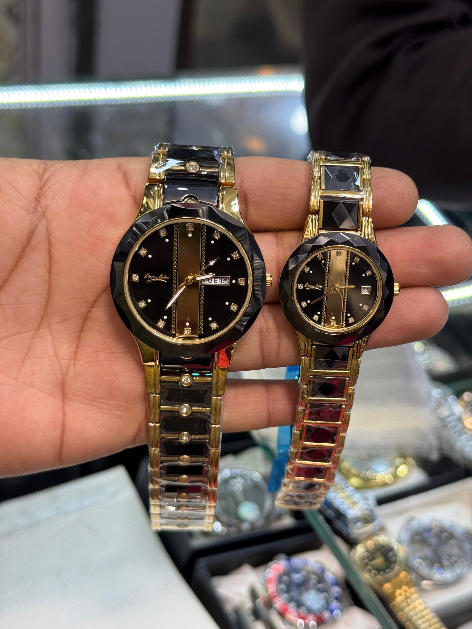 Luxury Blue & Gold Couple Watch Set - Premium Stainless Steel Pair - Image 5